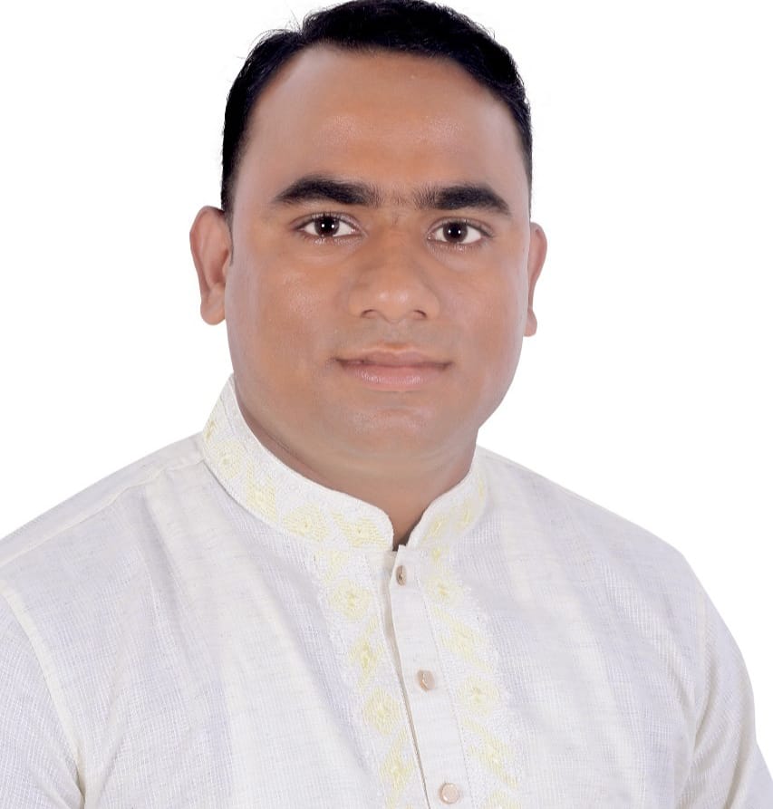 বারহাট্টায় সমাজসেবায় দৃষ্টান্ত স্হাপন করে যাচ্ছেন বি এন পি নেতা শফিক।