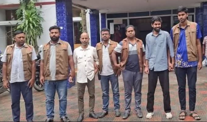 জামালপুর জেলা পুলিশের বিশেষ অভিযানে রাষ্ট্রবিরোধী চক্রের দুই সদস্য গ্রেপ্তার”