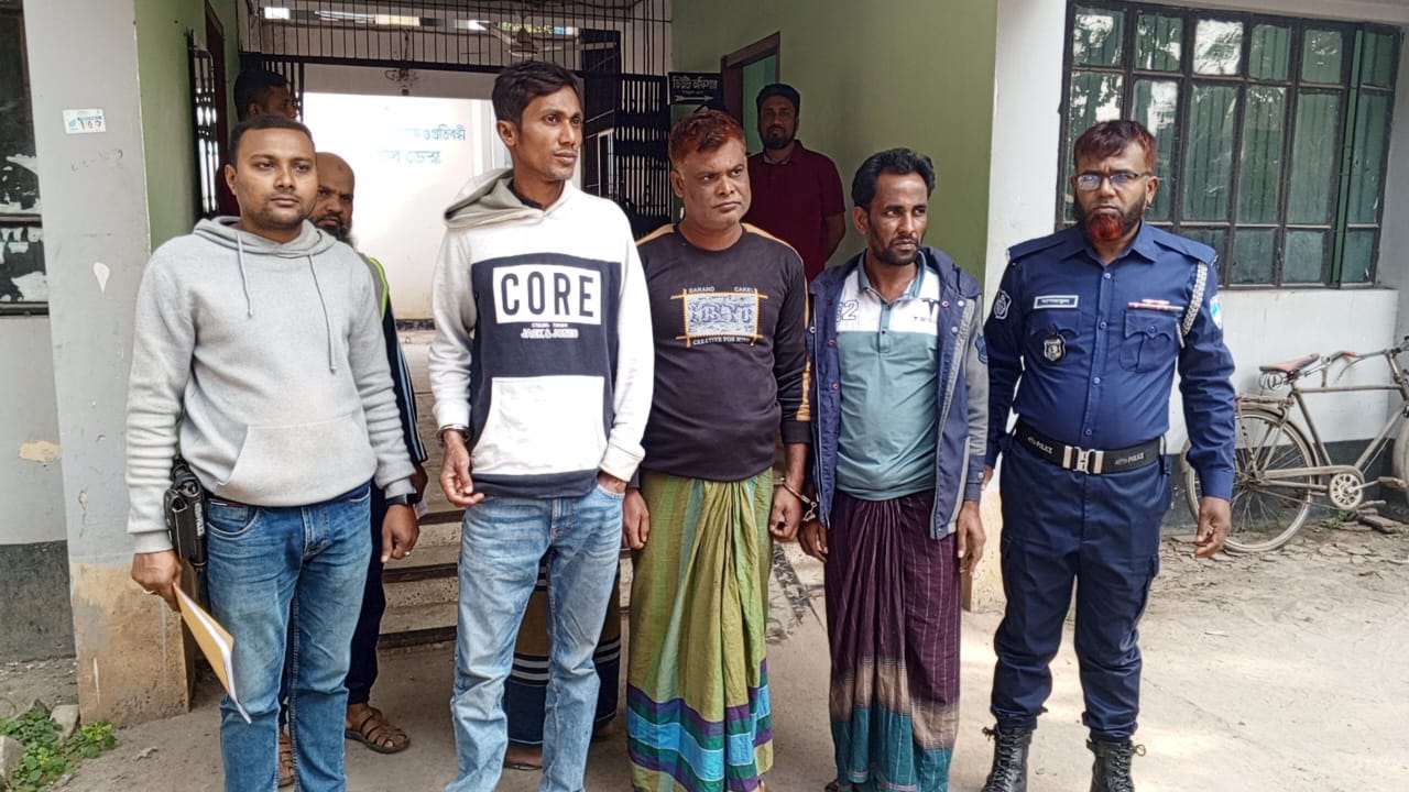 শৈলকুপায় প্রেমের ফাঁদে ফেলে নভম শ্রেণির ছাত্রীকে গণধর্ষণ,,