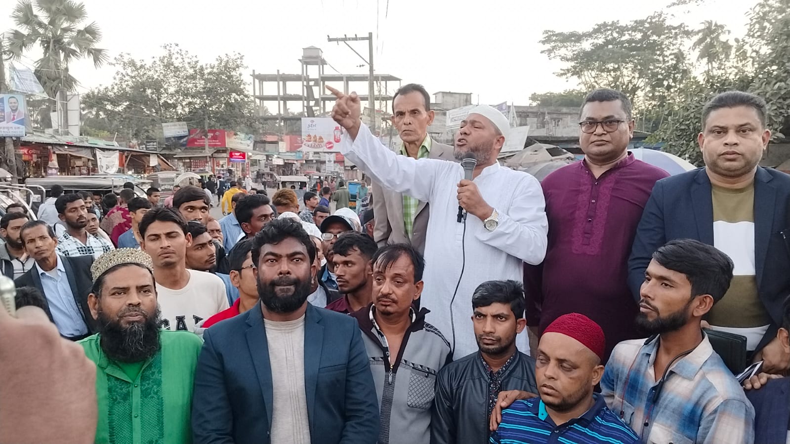 তারেক রহমান যাকে মনোনয়ন দিবে তার পক্ষে কাজ করব–গোলাম আজম সৈকত,