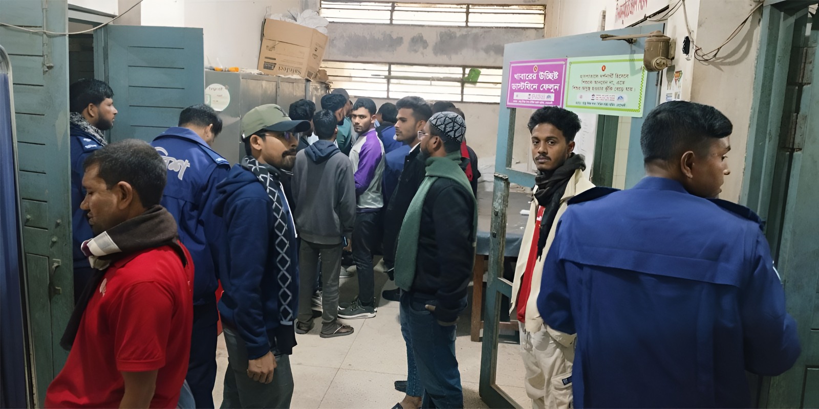 হাতিয়ায় রোলারচাপায় প্রাণ গেল স্কুলছাত্রের,,