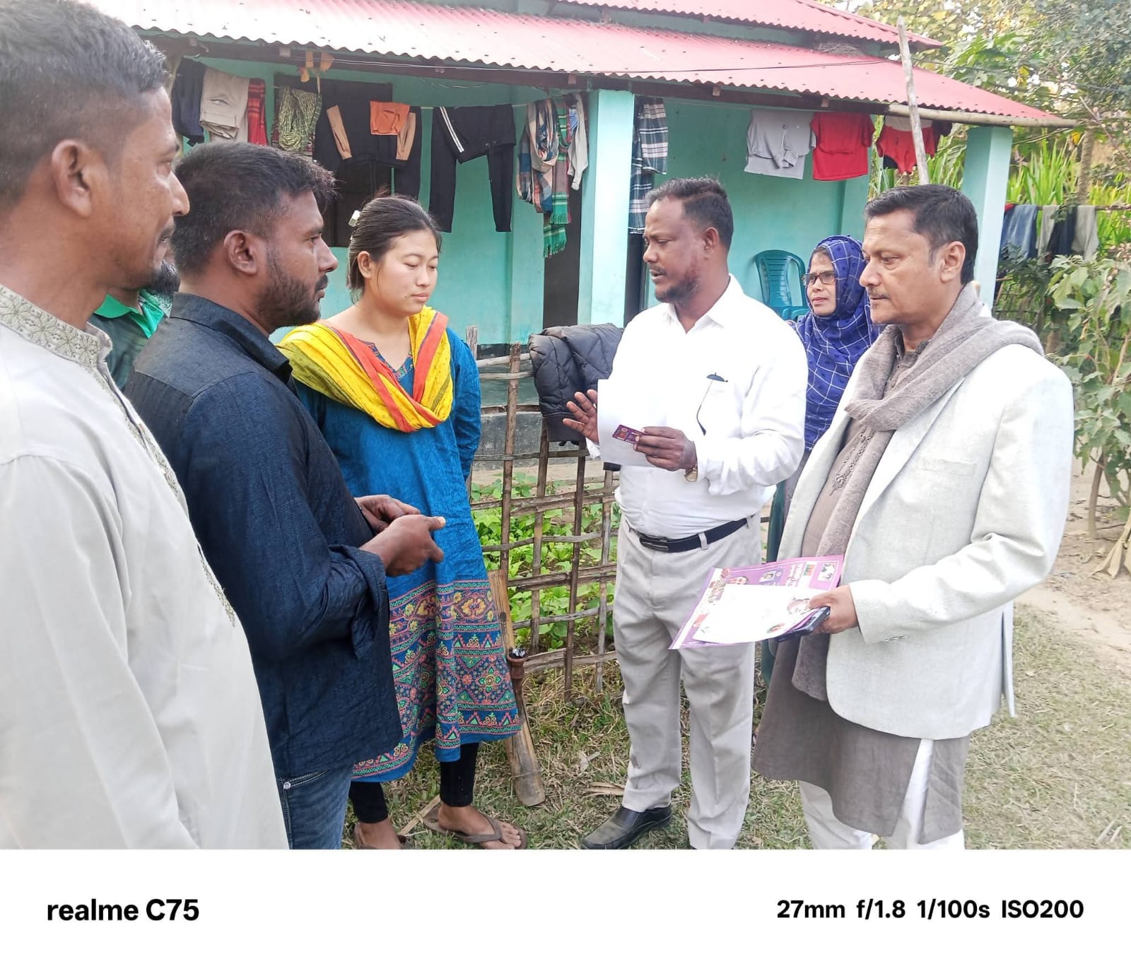 ধানের শীষের পক্ষে গণসংযোগে ব্যস্ত শরীফুল ইসলাম,,