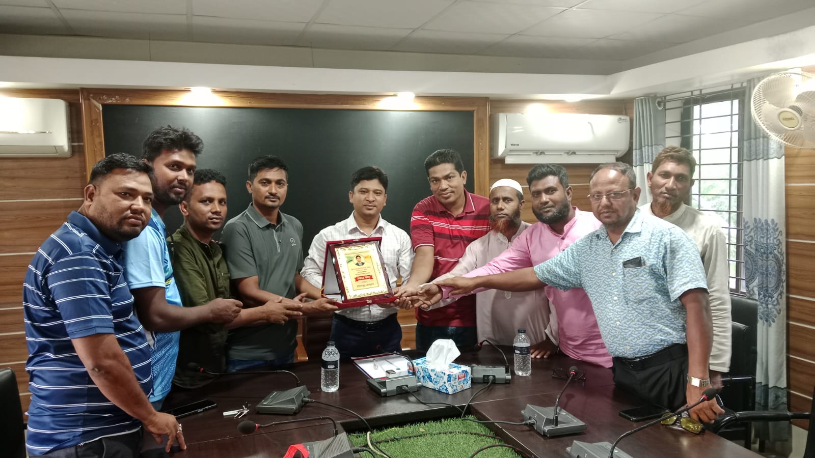 হরিণাকুণ্ডু উপজেলা নির্বাহী অফিসারের বিদায় সংবর্ধনা,,